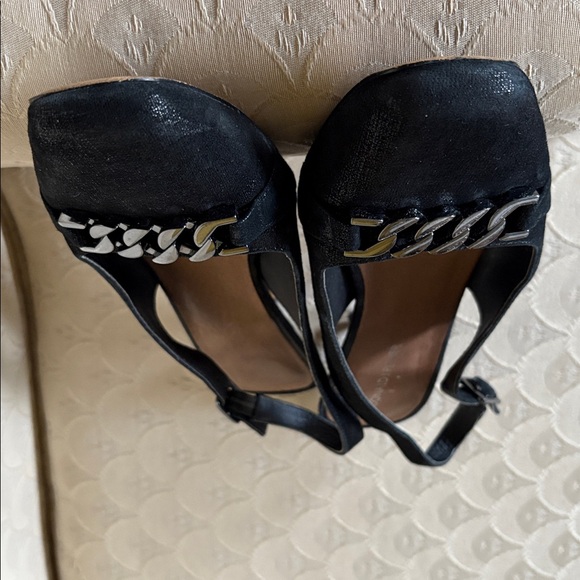 Donald J Pliner Black Slingback ⭐️⭐️⭐️⭐️⭐️ - Picture 13 of 13